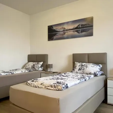 In Heselbach Mit Grill- Whirlpool Und Garten By Interhome *
