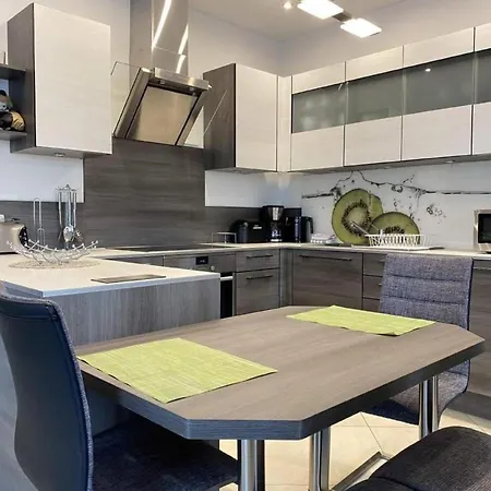 In Heselbach Mit Grill- Whirlpool Und Garten By Interhome Apartment