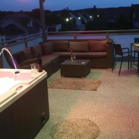 In Heselbach Mit Grill- Whirlpool Und Garten By Interhome * Wackersdorf